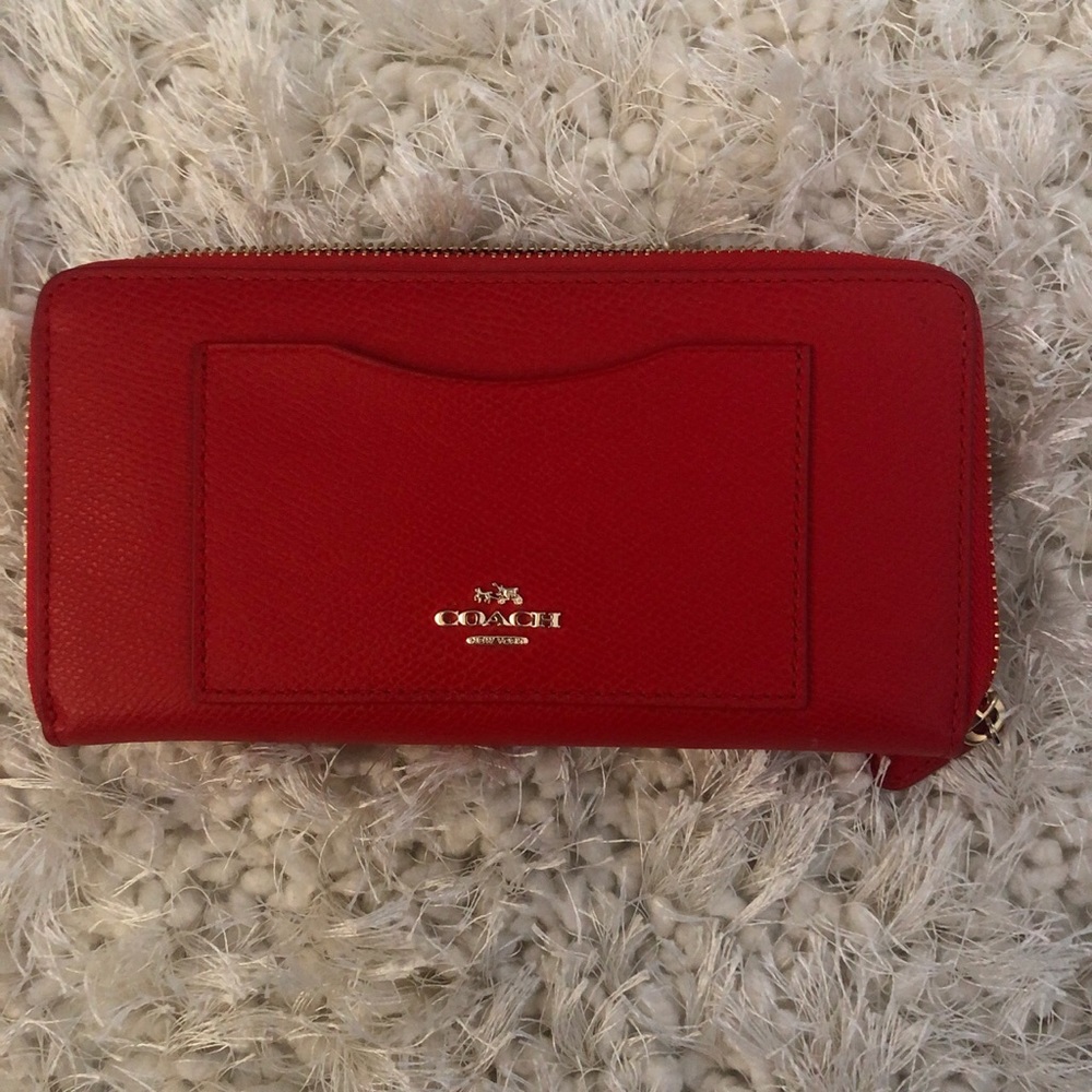 red coach wallet